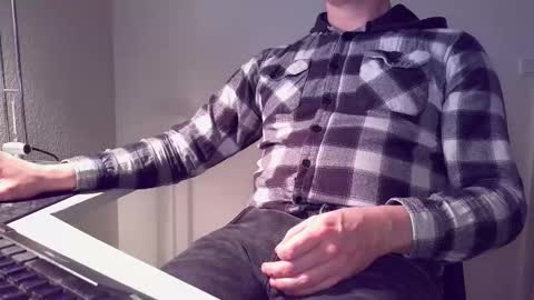 clamshive7 online show from 4, 2, 2026