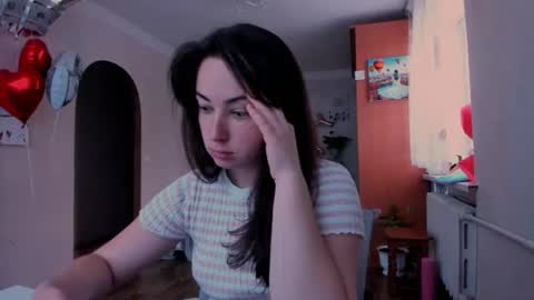 Snapshot of clandes_tina chatting on 10, 7, 2026 clandes_tina online show from 10, 7, 2026