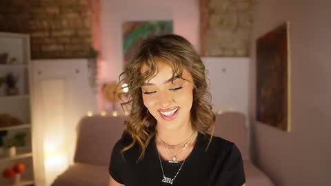 Clara smile online show from 27, 2, 2025