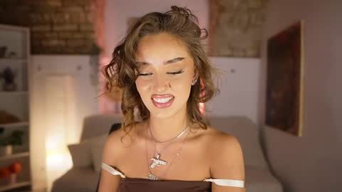 Clara smile online show from 10, 3, 2025