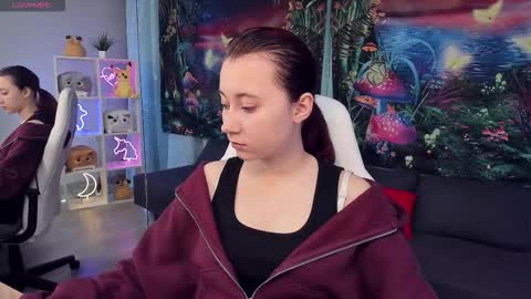 clarabenson online show from 23, 9, 2025