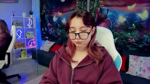 clarabenson online show from 29, 11, 2025