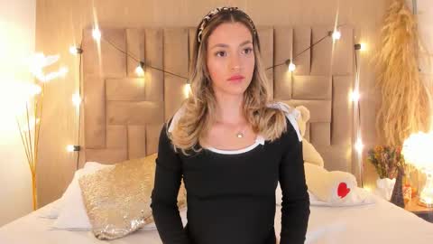 Clara del mar online show from 23, 3, 2026