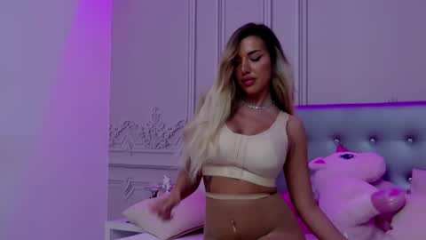 Snapshot of clarahazell chatting on 7, 3, 2025 ClaraHazel online show from 7, 3, 2025