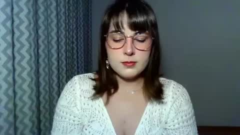Snapshot of claralovely chatting on 6, 7, 2026 Clara online show from 6, 7, 2026