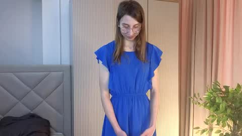Snapshot of clarindakluse chatting on 22, 5, 2026 Sara online show from 22, 5, 2026
