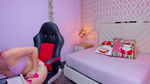 C L A R I S E  online show from 6, 12, 2024