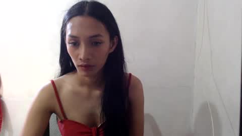 clarita_123 online show from 25, 6, 2026