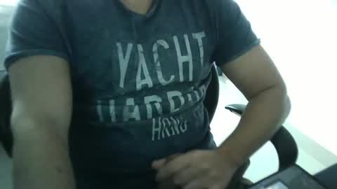 Snapshot of clark_ent chatting on 29, 1, 2025 clark_ent online show from 29, 1, 2025