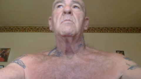 Snapshot of classic_rock_and_oldies chatting on 26, 6, 2026 Pizza online show from 26, 6, 2026