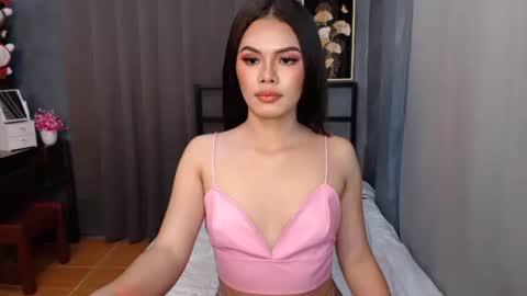 Snapshot of classy_maika chatting on 3, 2, 2025 maika online show from 3, 2, 2025