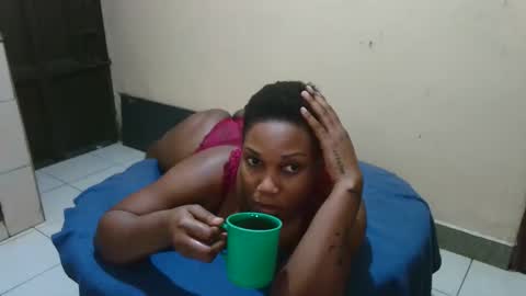 Snapshot of classyhornybabe chatting on 25, 2, 2025 Angel online show from 25, 2, 2025