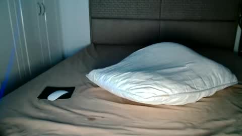 claudiacoxxx online show from 20, 11, 2025