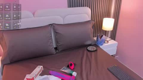 Snapshot of clawdeen__wolf chatting on 19, 9, 2025 clauwdeen wolf online show from 19, 9, 2025