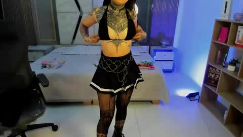 Cleo Adams online show from 10, 10, 2025