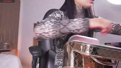 Snapshot of cleeoadams_ chatting on 27, 2, 2026 Cleo Adams online show from 27, 2, 2026