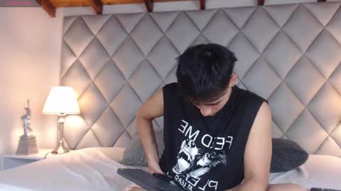 Snapshot of clement_reyes chatting on 4, 10, 2025 clement_reyes online show from 4, 10, 2025