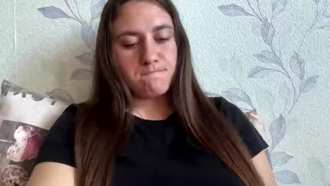 Snapshot of cleo_wildcat chatting on 12, 9, 2025 cleo_wildcat online show from 12, 9, 2025