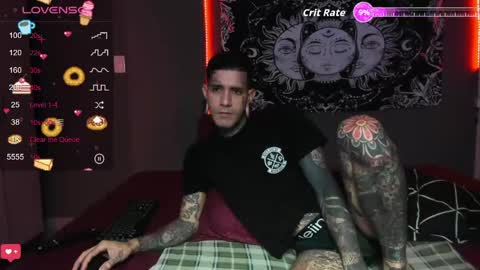 Snapshot of cleosexxx chatting on 17, 5, 2026 cleo y maikol online show from 17, 5, 2026