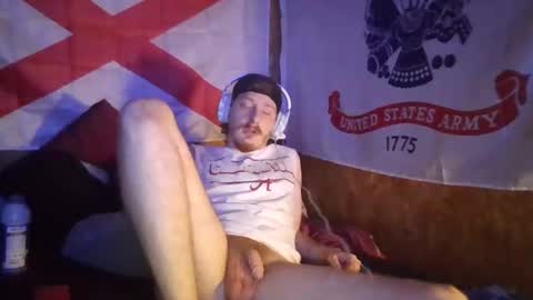 Snapshot of cleveykevil chatting on 18, 11, 2025 cleveykevil online show from 18, 11, 2025