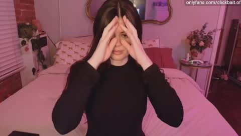 clickbait_ online show from 2, 2, 2026