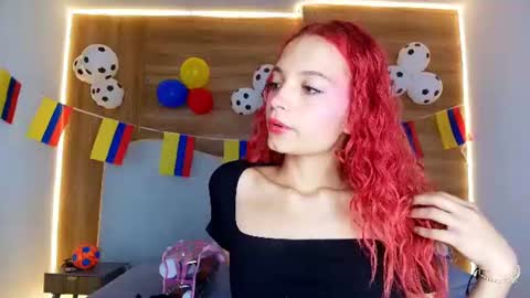 Snapshot of cloe_stanfort chatting on 27, 6, 2026 Cloe Stanfort online show from 27, 6, 2026