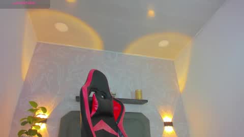 CHARLOTTE online show from 8, 10, 2025