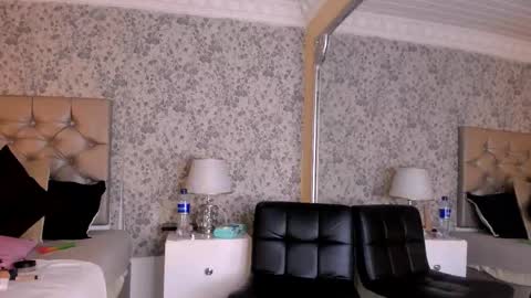 Clohe the wonder online show from 1, 2, 2026