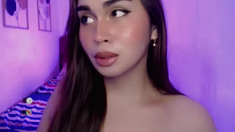 Snapshot of cloudia_babe chatting on 25, 9, 2025 Cloudia babe69 online show from 25, 9, 2025