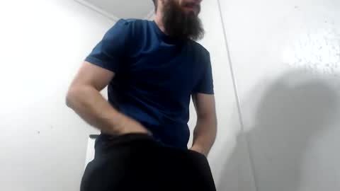 Snapshot of clubb86 chatting on 15, 5, 2026 Maxxdieselx69 online show from 15, 5, 2026