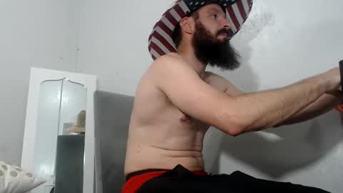 Snapshot of clubb86 chatting on 25, 5, 2026 Maxxdieselx69 online show from 25, 5, 2026