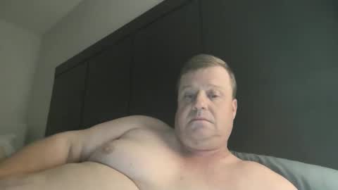 Snapshot of cmachen chatting on 17, 4, 2026 cmachen online show from 17, 4, 2026