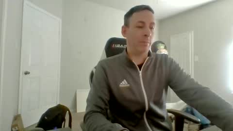 Snapshot of cmypenis chatting on 5, 1, 2025 Master Bates online show from 5, 1, 2025