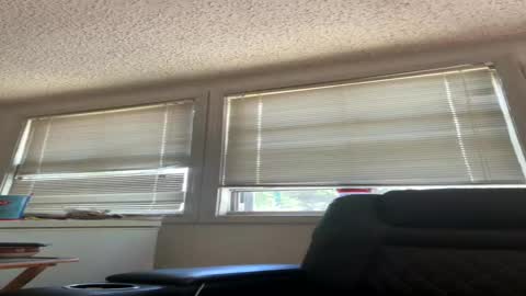 Snapshot of coachg12 chatting on 15, 7, 2026 coachg12 online show from 15, 7, 2026