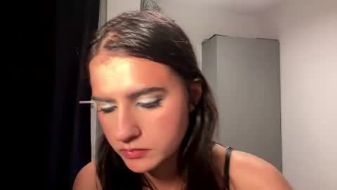 Snapshot of cobwebzest chatting on 28, 7, 2026 cobwebzest online show from 28, 7, 2026