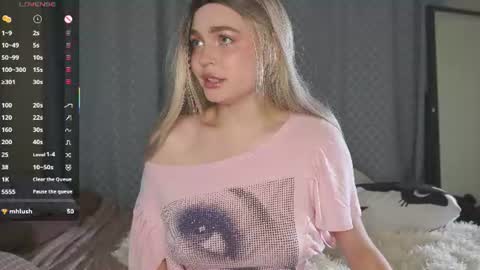 Snapshot of cocaxemen chatting on 31, 7, 2026 Mila online show from 31, 7, 2026