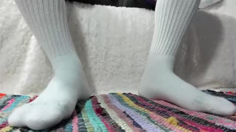 Gorgeous online show from 12, 2, 2025