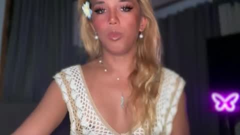 Snapshot of cockprincess_dianna chatting on 24, 11, 2025 PrincessDianna IslandGirl CUMSHOW in PVT and PASSWORDSHOW online show from 24, 11, 2025