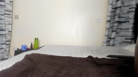 Snapshot of coco_leila chatting on 12, 3, 2025 coco_leila online show from 12, 3, 2025