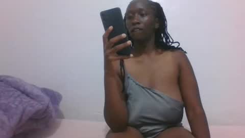 Snapshot of cocoalush9819 chatting on 13, 9, 2025 cocoalush9819 online show from 13, 9, 2025