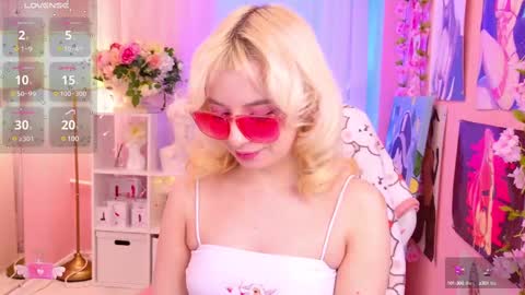 Mia online show from 7, 3, 2025