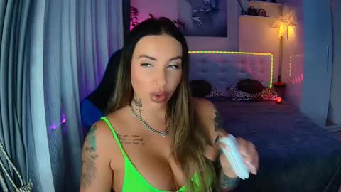Ur goddess Nikki online show from 20, 10, 2025