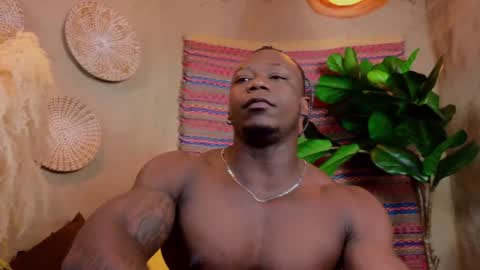 Snapshot of colethunder chatting on 18, 12, 2024 ColeThunder online show from 18, 12, 2024