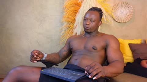 Snapshot of colethunder chatting on 23, 12, 2024 ColeThunder online show from 23, 12, 2024