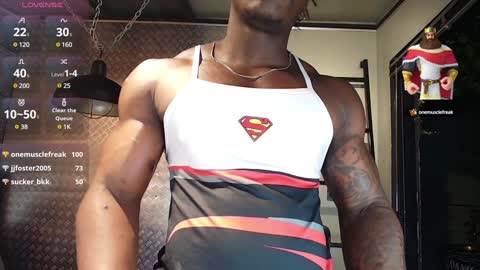 Snapshot of colethunder chatting on 10, 1, 2025 ColeThunder online show from 10, 1, 2025