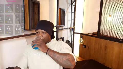 Snapshot of colethunder chatting on 2, 3, 2025 ColeThunder online show from 2, 3, 2025