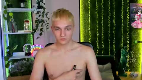 Snapshot of colin_storm chatting on 25, 6, 2026 colin online show from 25, 6, 2026