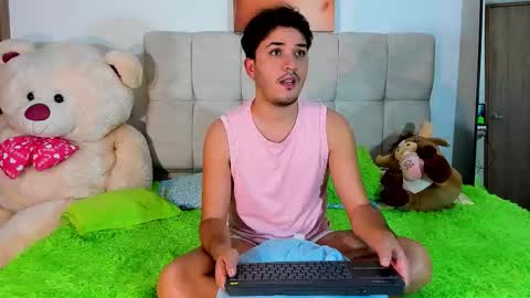 javier online show from 22, 12, 2025