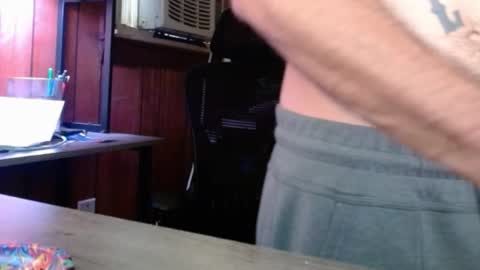 Nelson or ComicKing and sometime Peachy143 online show from 14, 10, 2025