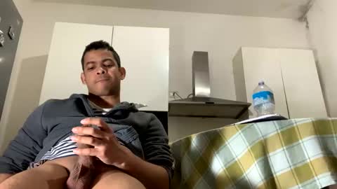 comobailamioso online show from 12, 3, 2025